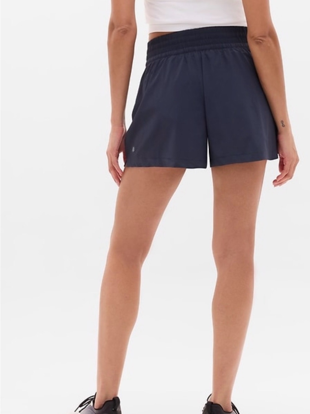 Athleta Weekender High Rise 3" Run Short wide, elasticated high-rise waistband - Picture 3 of 12